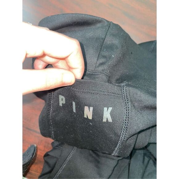 PINK Victoria’s Secret Ultimate Black Leggings with Pockets Size Small - Picture 3 of 5
